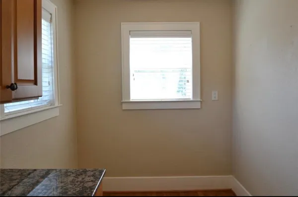 $2,395 | 1505 McDuffie Street, Houston, TX 77019