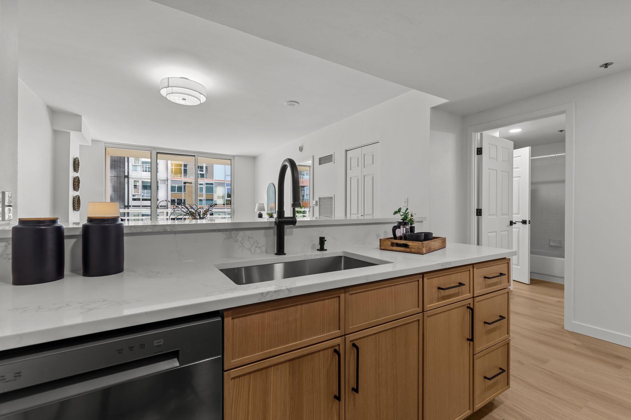 2600 2nd Avenue, Unit 504 Seattle, WA 98121 - Photo 12 of 40