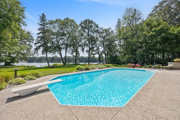 $1,350,000 | 3542 Mississippi Drive Northwest, Coon Rapids, MN 55433