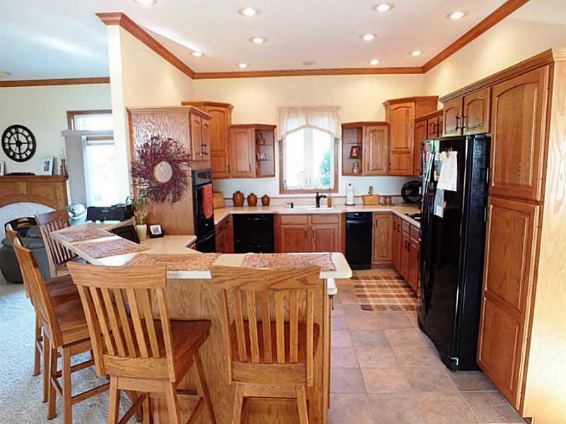 6046 C R 39 Huntsville, OH 43324 - Photo 5 of 23
