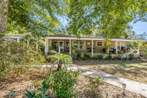 $389,900 | 17990 Cuevas Road, Kiln, MS 39556