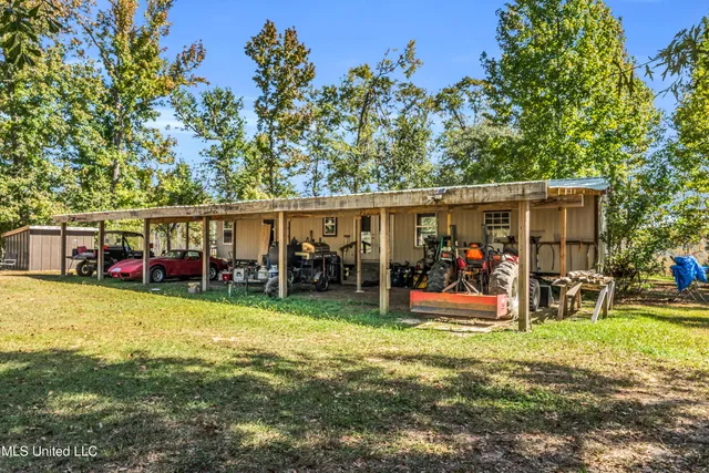 $389,900 | 17990 Cuevas Road, Kiln, MS 39556