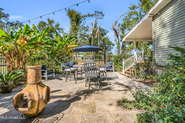 $389,900 | 17990 Cuevas Road, Kiln, MS 39556