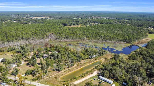 $389,900 | 17990 Cuevas Road, Kiln, MS 39556