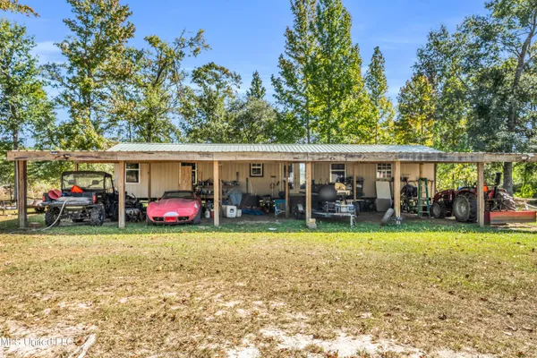 $389,900 | 17990 Cuevas Road, Kiln, MS 39556
