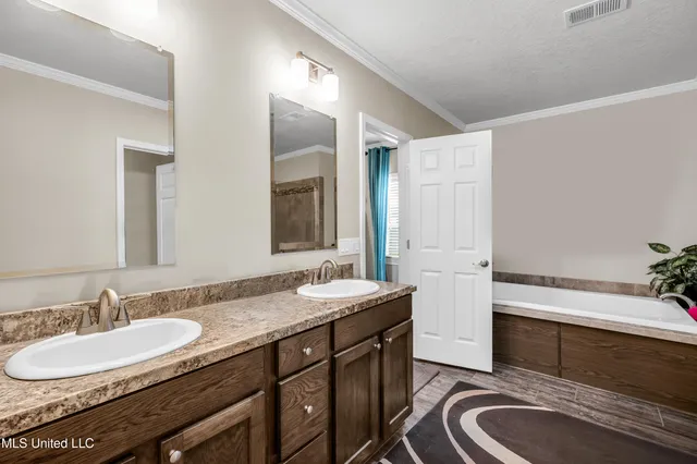 $389,900 | 17990 Cuevas Road, Kiln, MS 39556