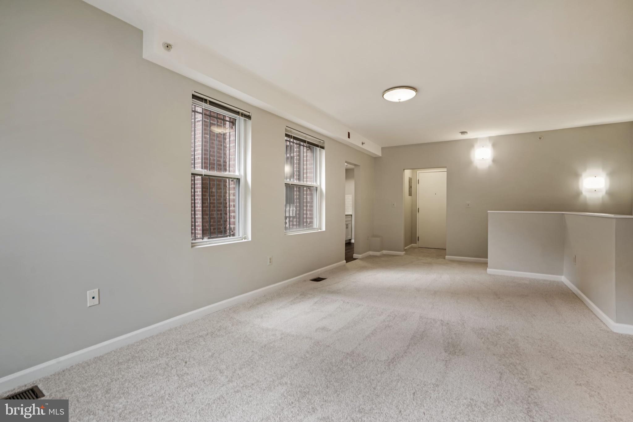 1458 Columbia Road Northwest, Unit 108 Washington, DC 20009 - Photo 13 of 29 Living/Dining Area