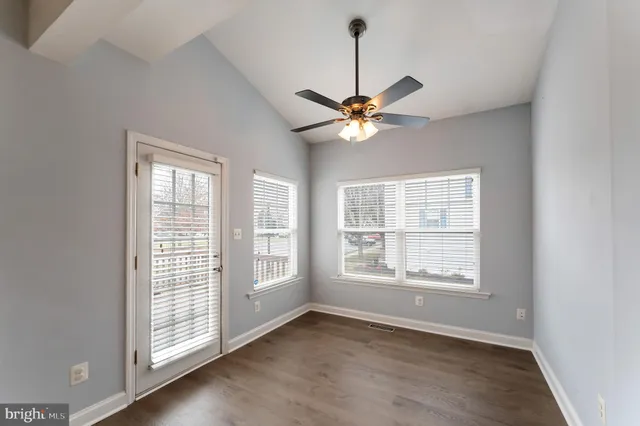 $3,400 | 43792 Sunset Terrace, Ashburn, VA 20147