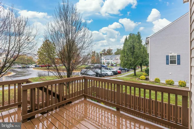 $3,400 | 43792 Sunset Terrace, Ashburn, VA 20147