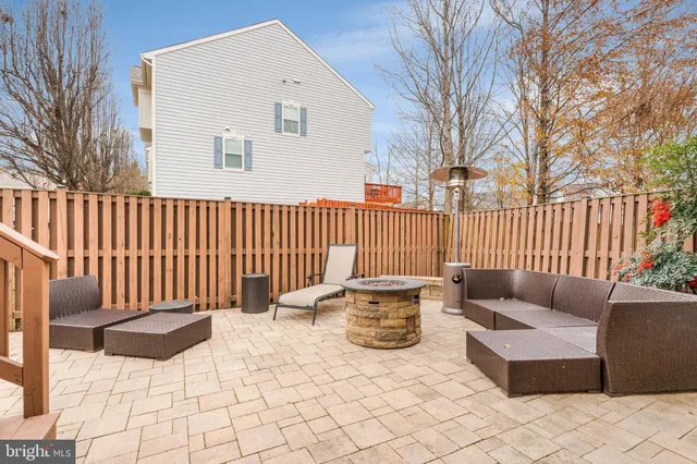 $3,400 | 43792 Sunset Terrace, Ashburn, VA 20147