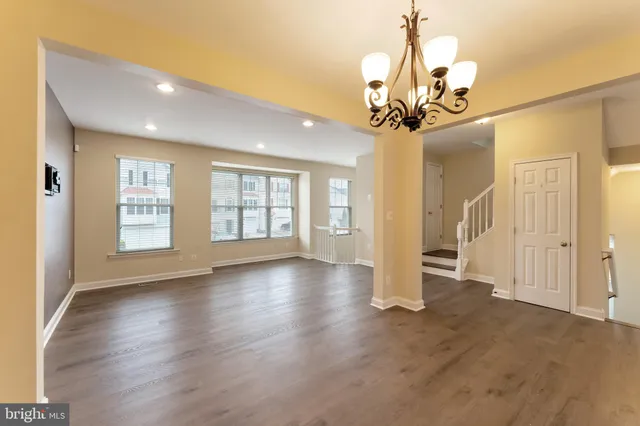 $3,400 | 43792 Sunset Terrace, Ashburn, VA 20147