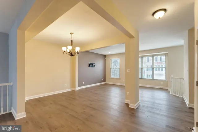 $3,400 | 43792 Sunset Terrace, Ashburn, VA 20147