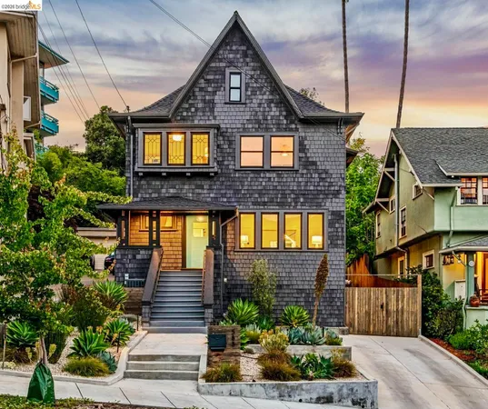 $1,299,000 | 583 Mira Vista Avenue, Oakland, CA 94610