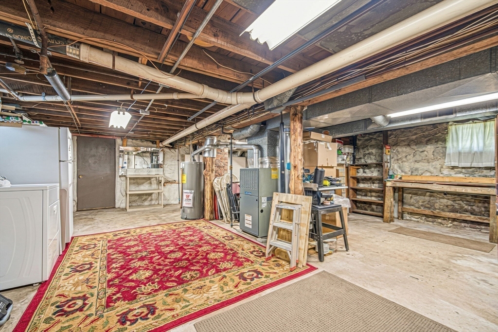83 Grand Street Reading, MA 01867 - Photo 26 of 42