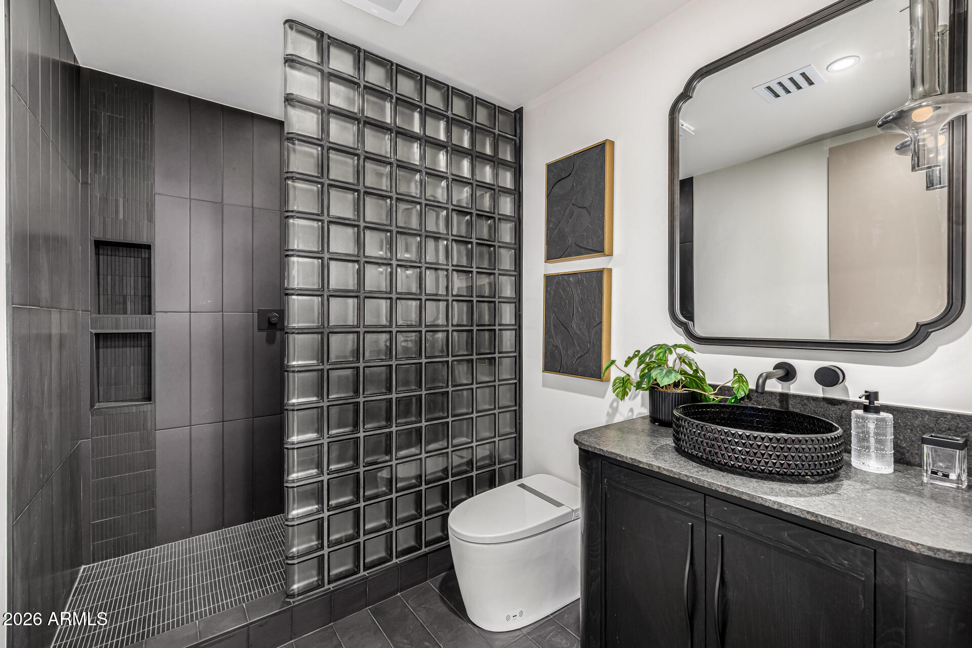 5930 North 45th Place Phoenix, AZ 85018 - Photo 51 of 81 96-45th