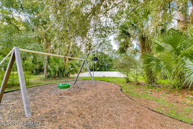 $446,000 | 544 South Wildwood Lane, Melbourne Village, FL 32904