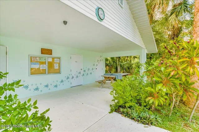 $446,000 | 544 South Wildwood Lane, Melbourne Village, FL 32904