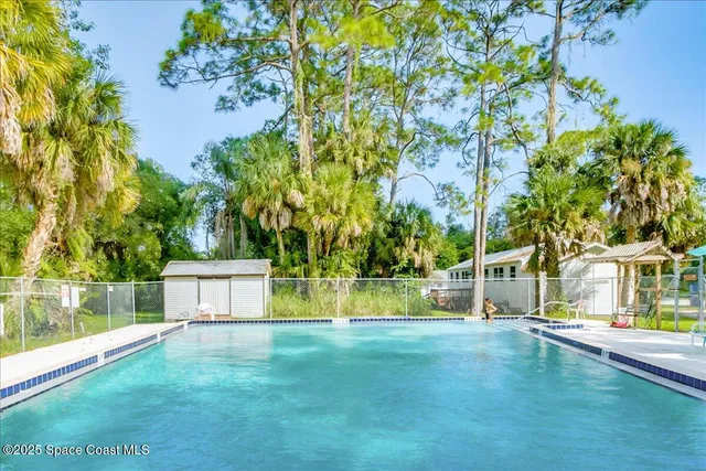 $446,000 | 544 South Wildwood Lane, Melbourne Village, FL 32904