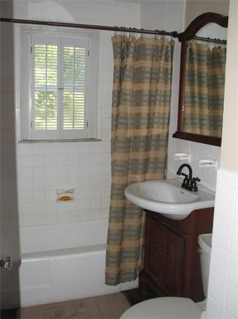 22-24 Flett Road, Unit 1 Belmont, MA 02478 - Photo 10 of 14 Gallery Image 10