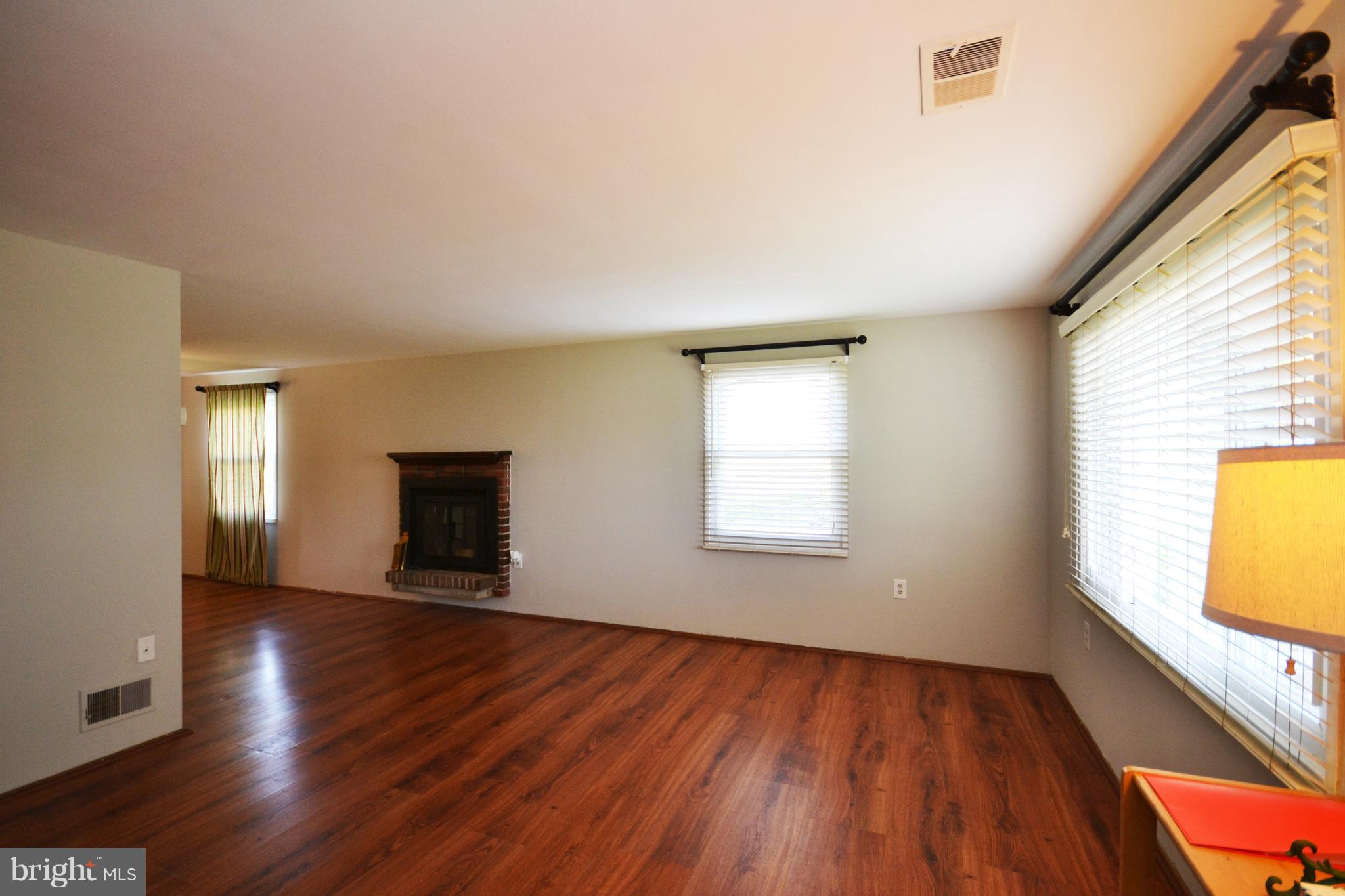 7246 Sindall Road Baltimore, MD 21234 - Photo 11 of 33 Gallery Image 11