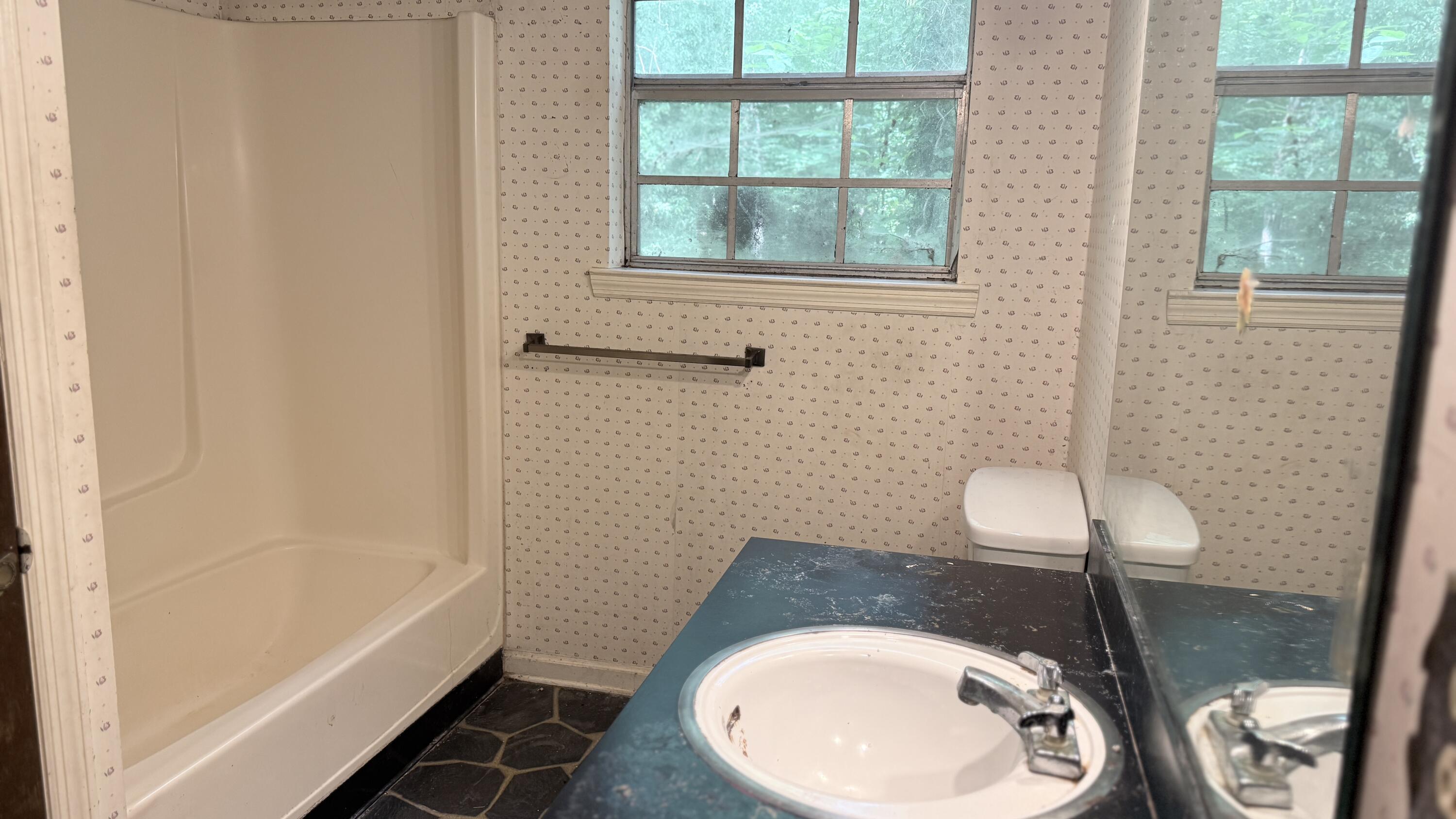 1017 Hillcrest Road Hixson, TN 37343 - Photo 10 of 25 09