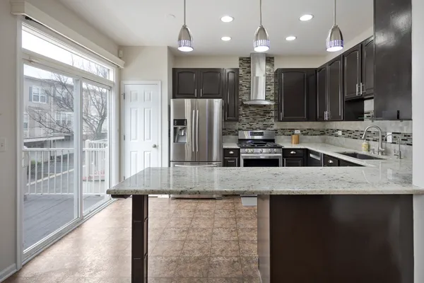 $449,000 | 4188 Milford Lane, Aurora, IL 60504