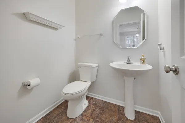 $449,000 | 4188 Milford Lane, Aurora, IL 60504