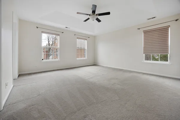 $449,000 | 4188 Milford Lane, Aurora, IL 60504