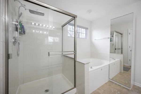 $449,000 | 4188 Milford Lane, Aurora, IL 60504