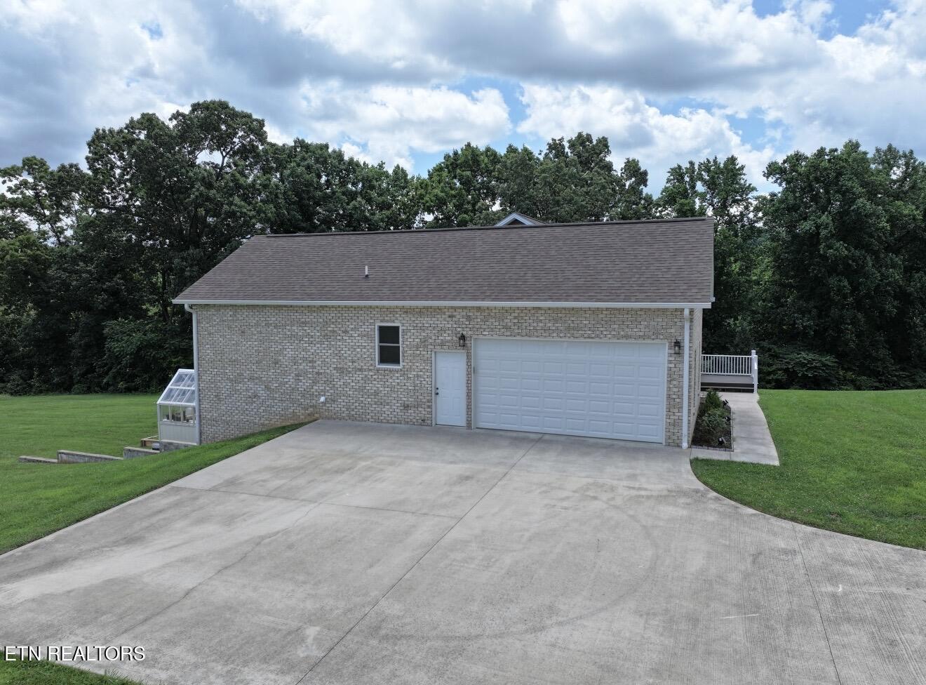 413 Chippewa Lane Rutledge, TN 37861 - Photo 33 of 42 IMG_9245