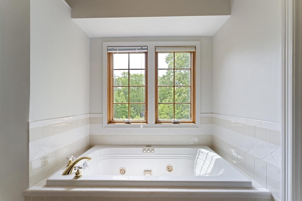 28 Vincent Road Mendon, MA 01756 - Photo 21 of 42