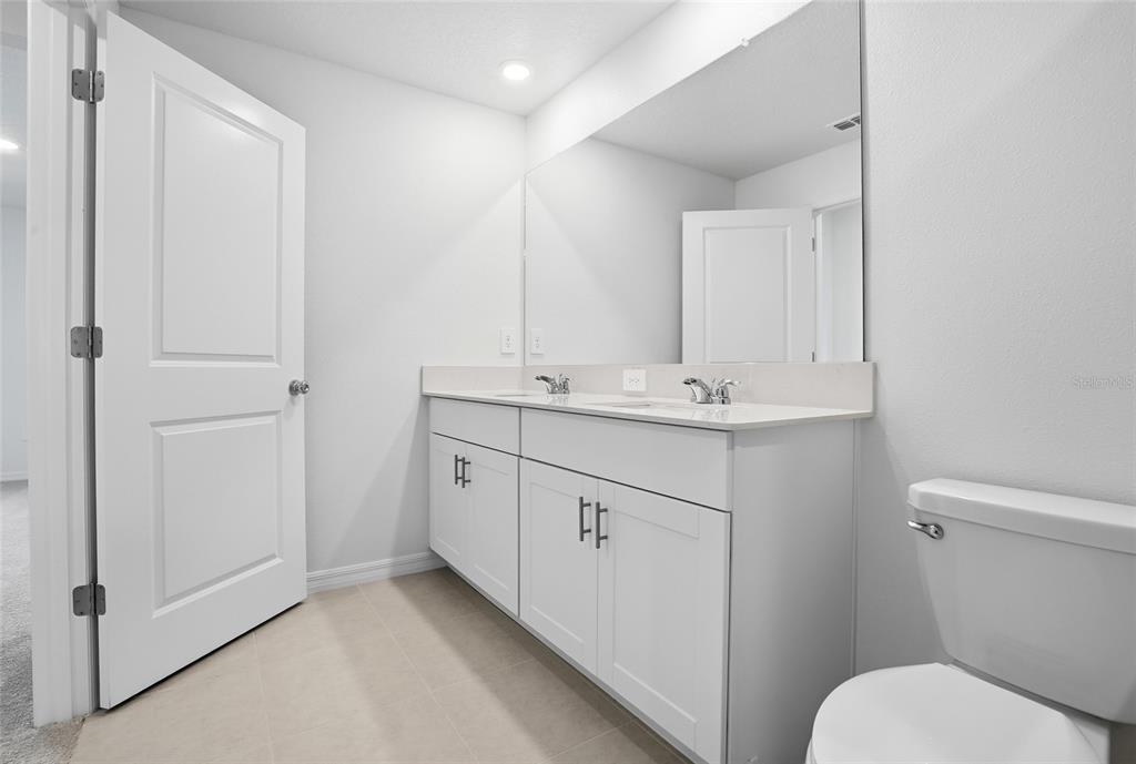 282 27th Street Southeast Ruskin, FL 33570 - Photo 18 of 34