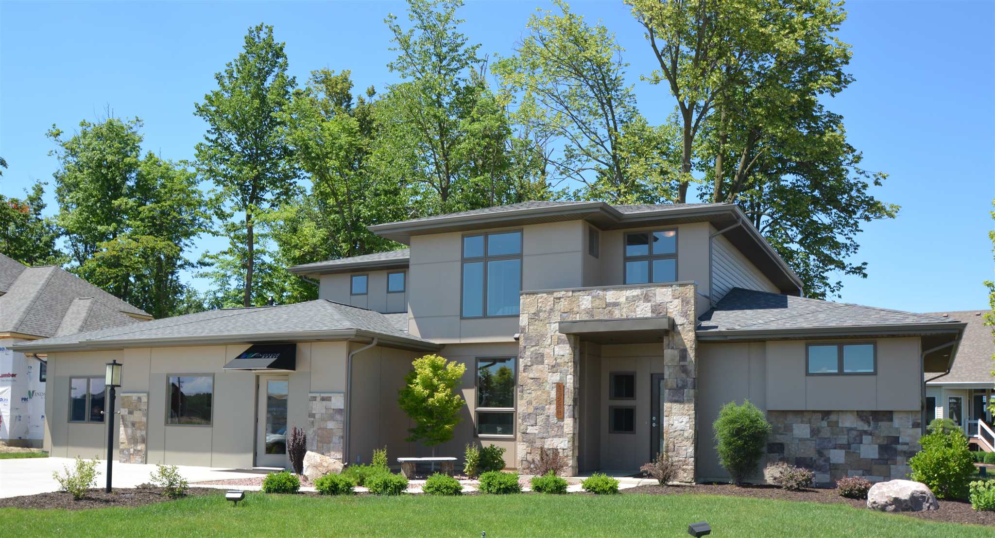 14555 Arcola Road Fort Wayne, IN 46818 - Photo 1 of 1