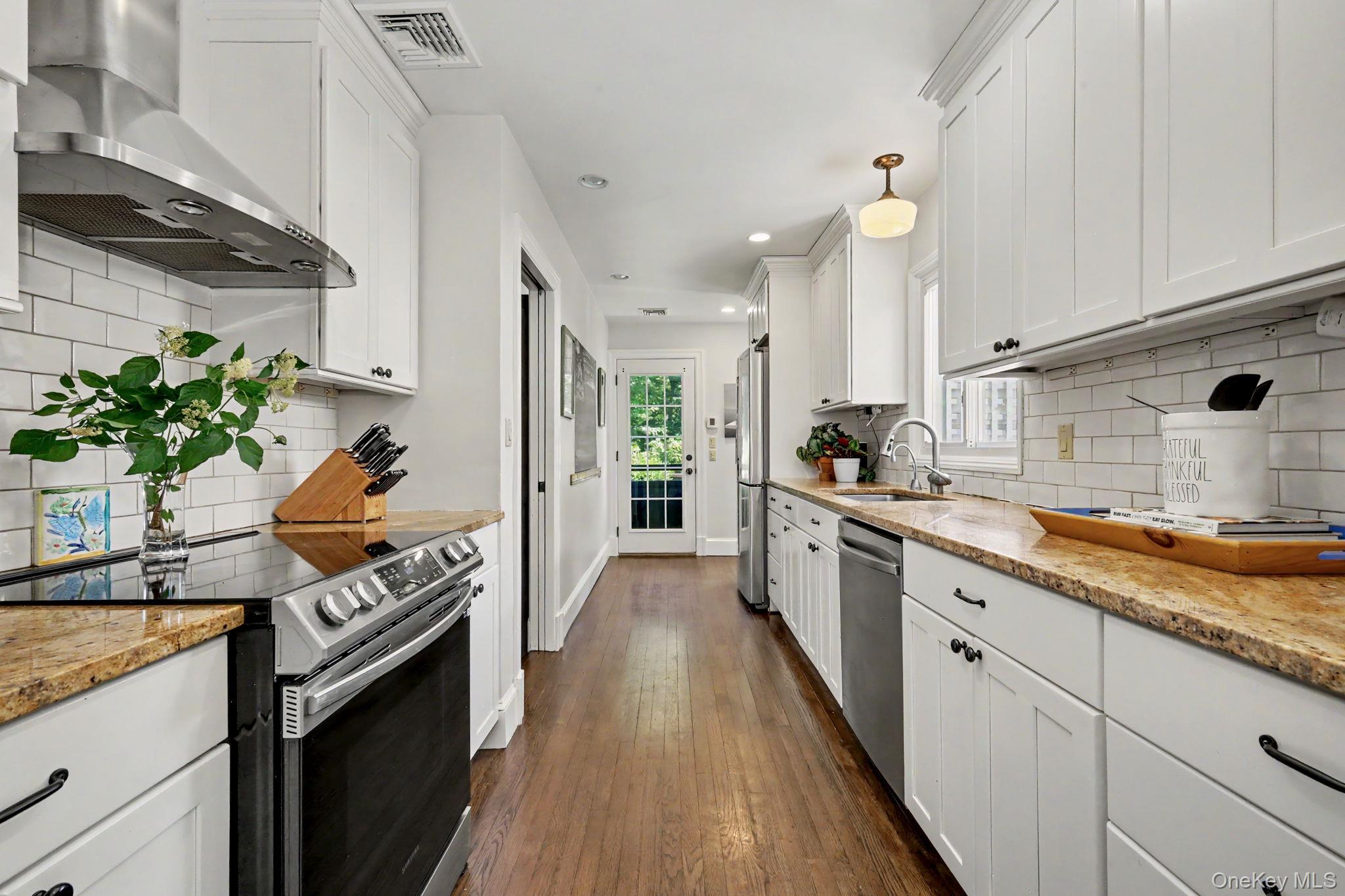 10 Apple Tree Lane Pound Ridge, NY 10576 - Photo 12 of 49