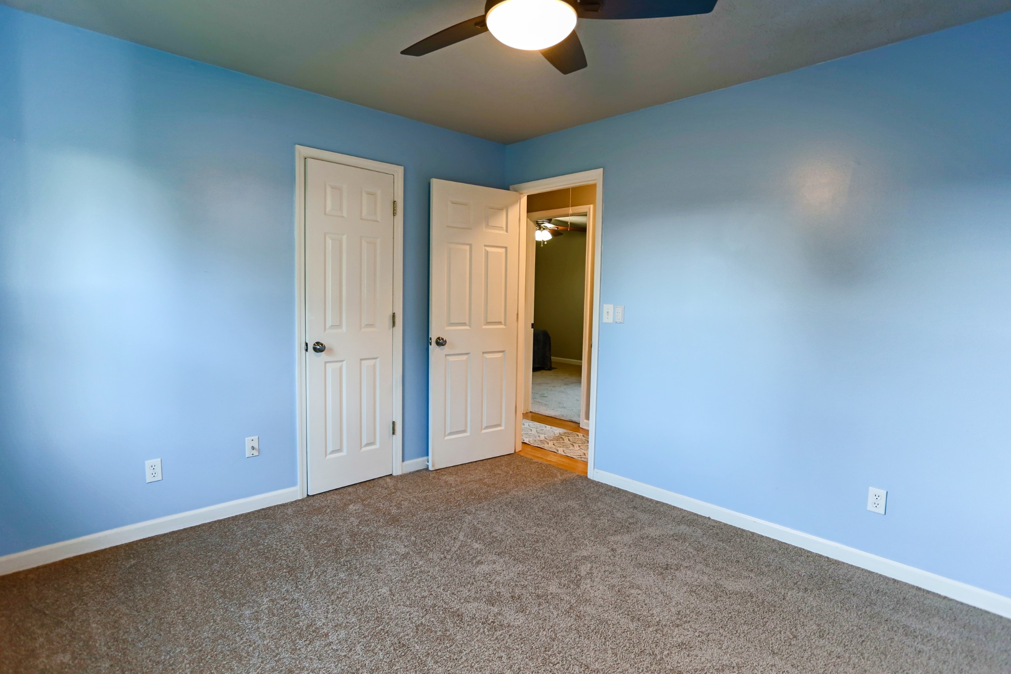 7460 Joe Rowlin Road Christiana, TN 37037 - Photo 13 of 26 an empty room with closet area
