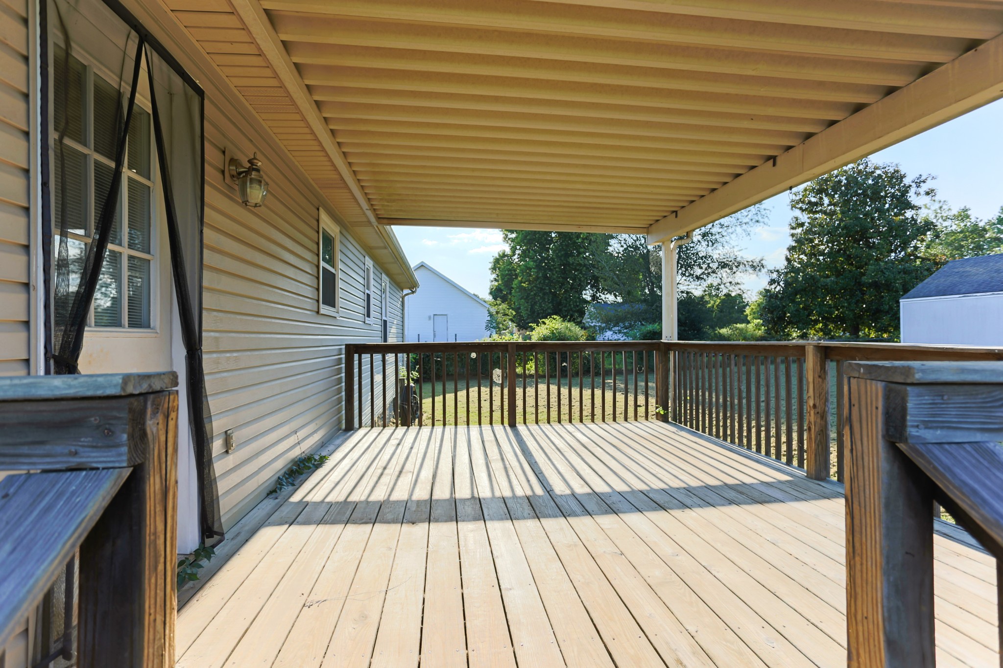 7460 Joe Rowlin Road Christiana, TN 37037 - Photo 21 of 26 a view of balcony with wooden floor