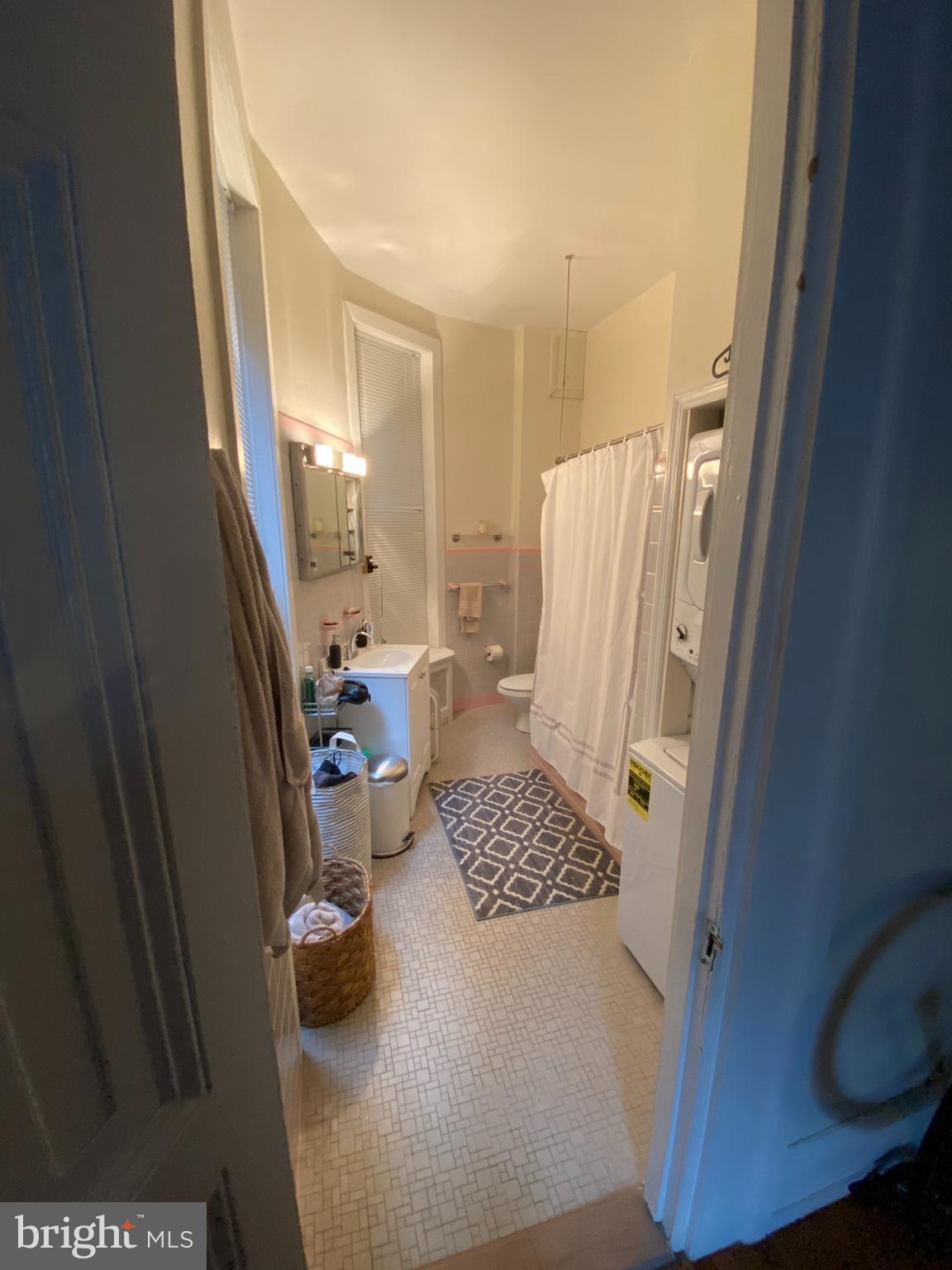 1818 Spruce Street, Unit 2R Philadelphia, PA 19103 - Photo 8 of 13