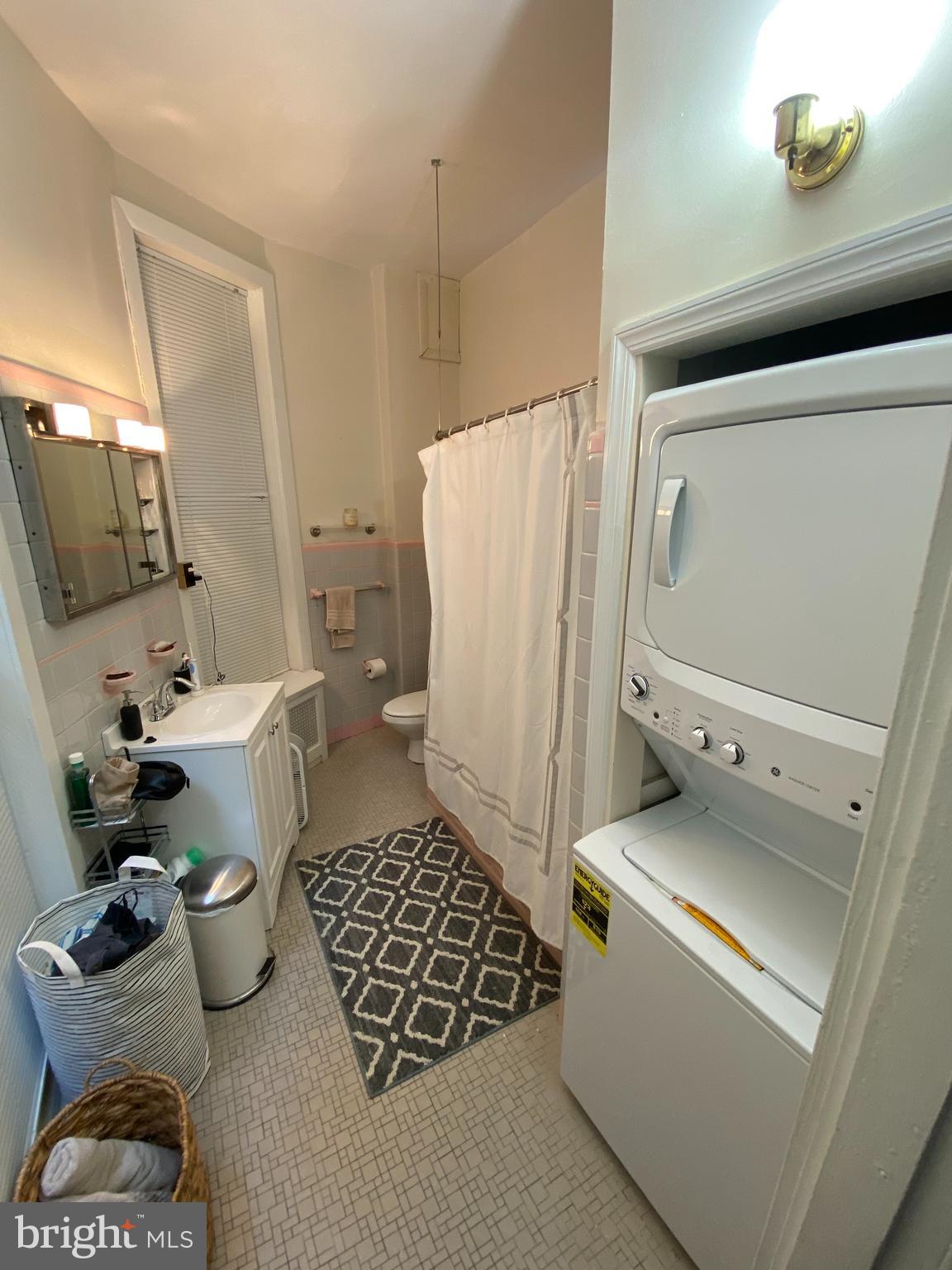 1818 Spruce Street, Unit 2R Philadelphia, PA 19103 - Photo 9 of 13