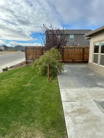 $595,000 | Undisclosed Address, Bakersfield, CA 93311