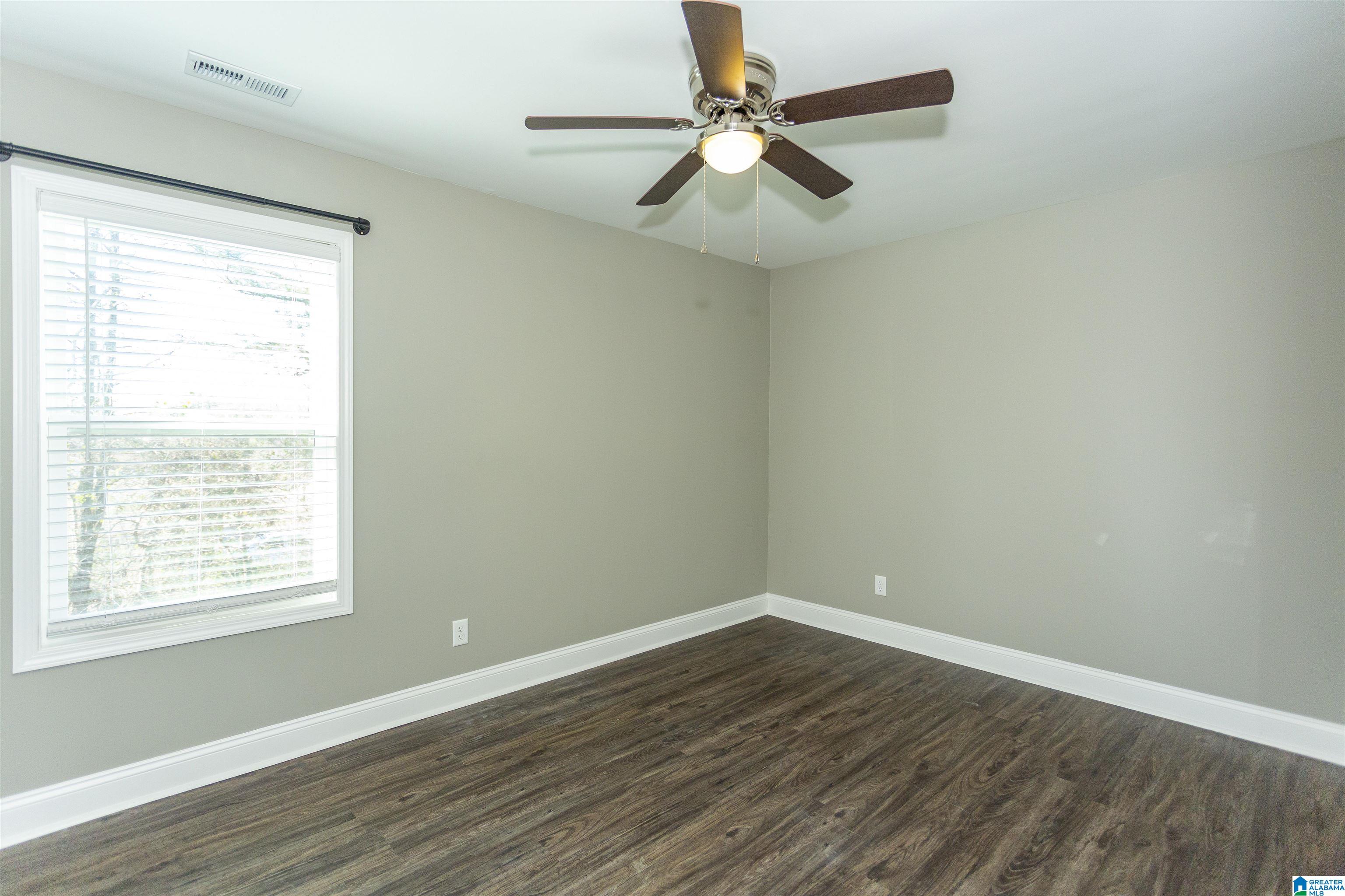 337 Central Avenue Oneonta, AL 35121 - Photo 8 of 46