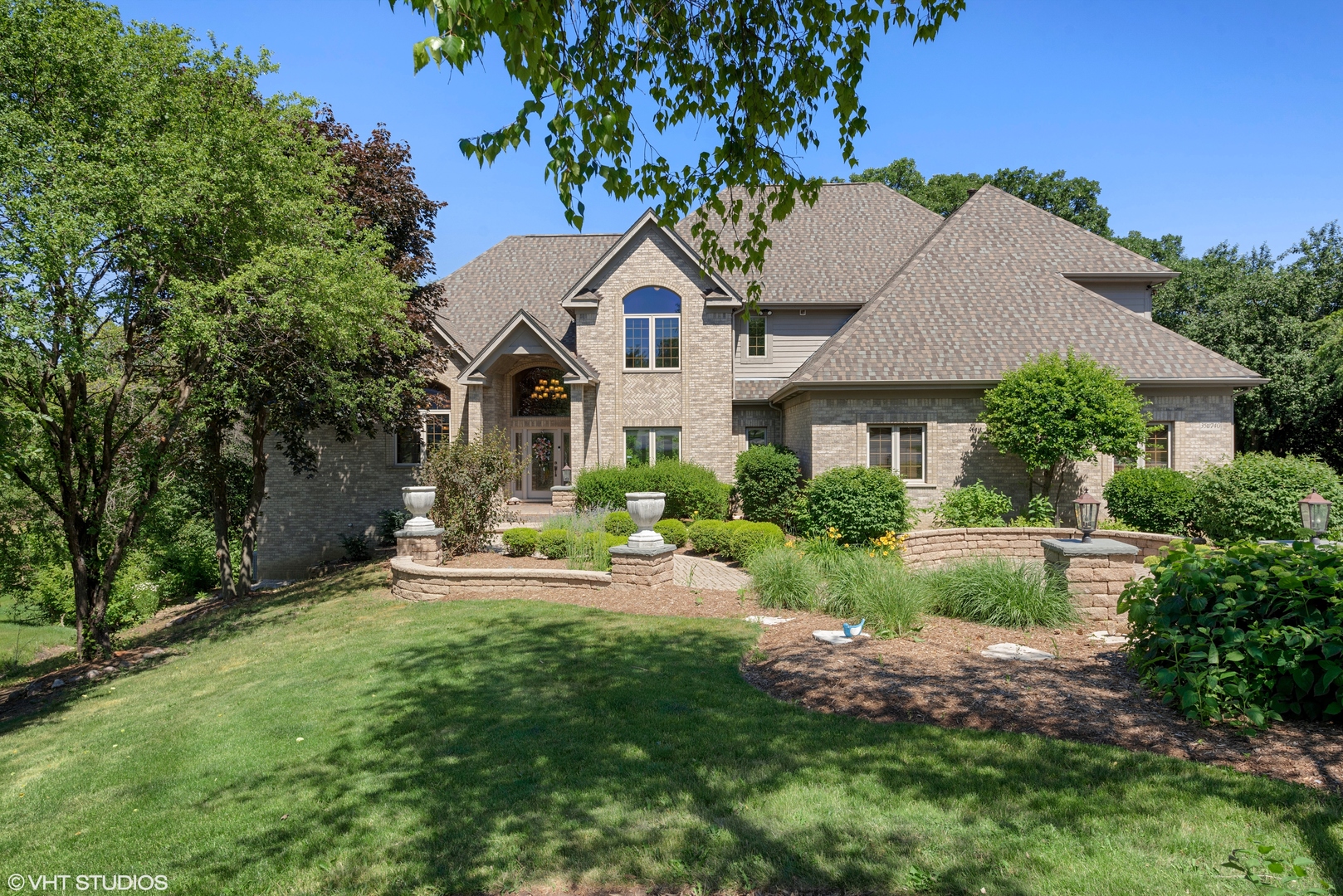 35W740 Valleyview Road Dundee, IL 60102 - Photo 1 of 43
