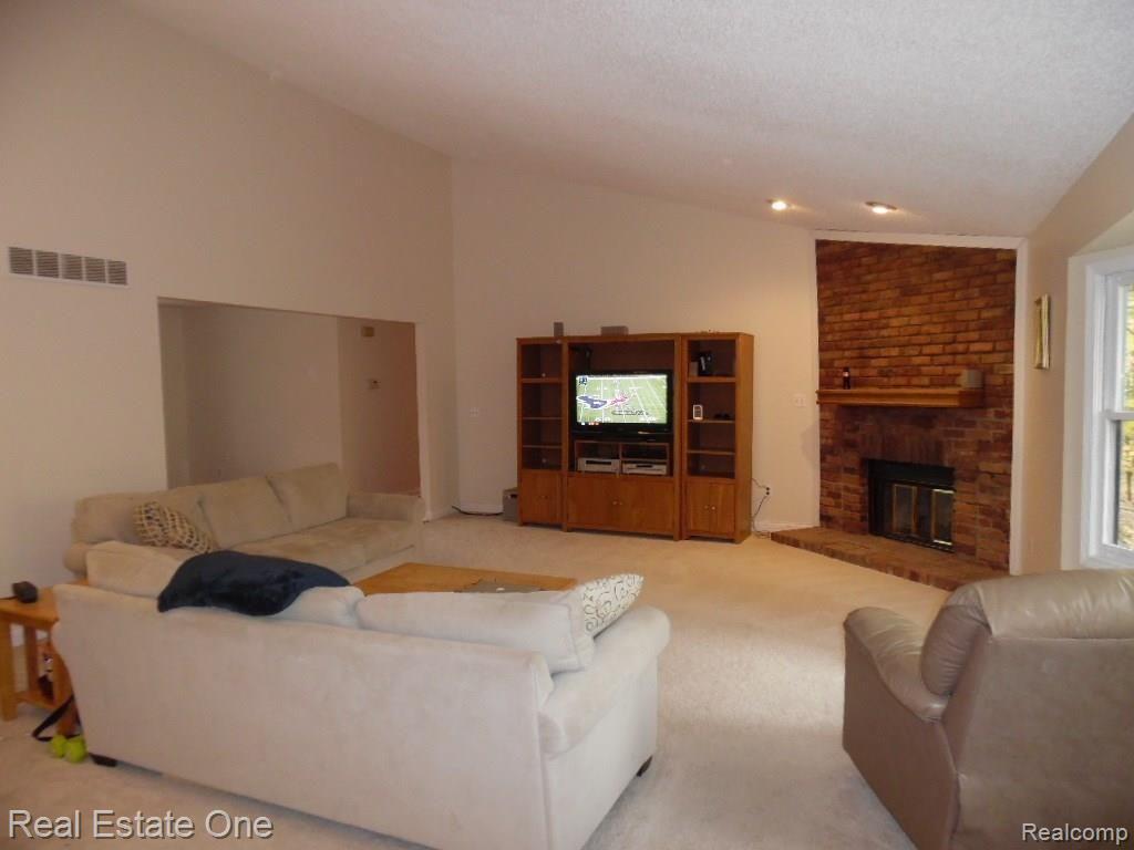1330 Hathaway Rising Rochester Hills, MI 48306 - Photo 28 of 56