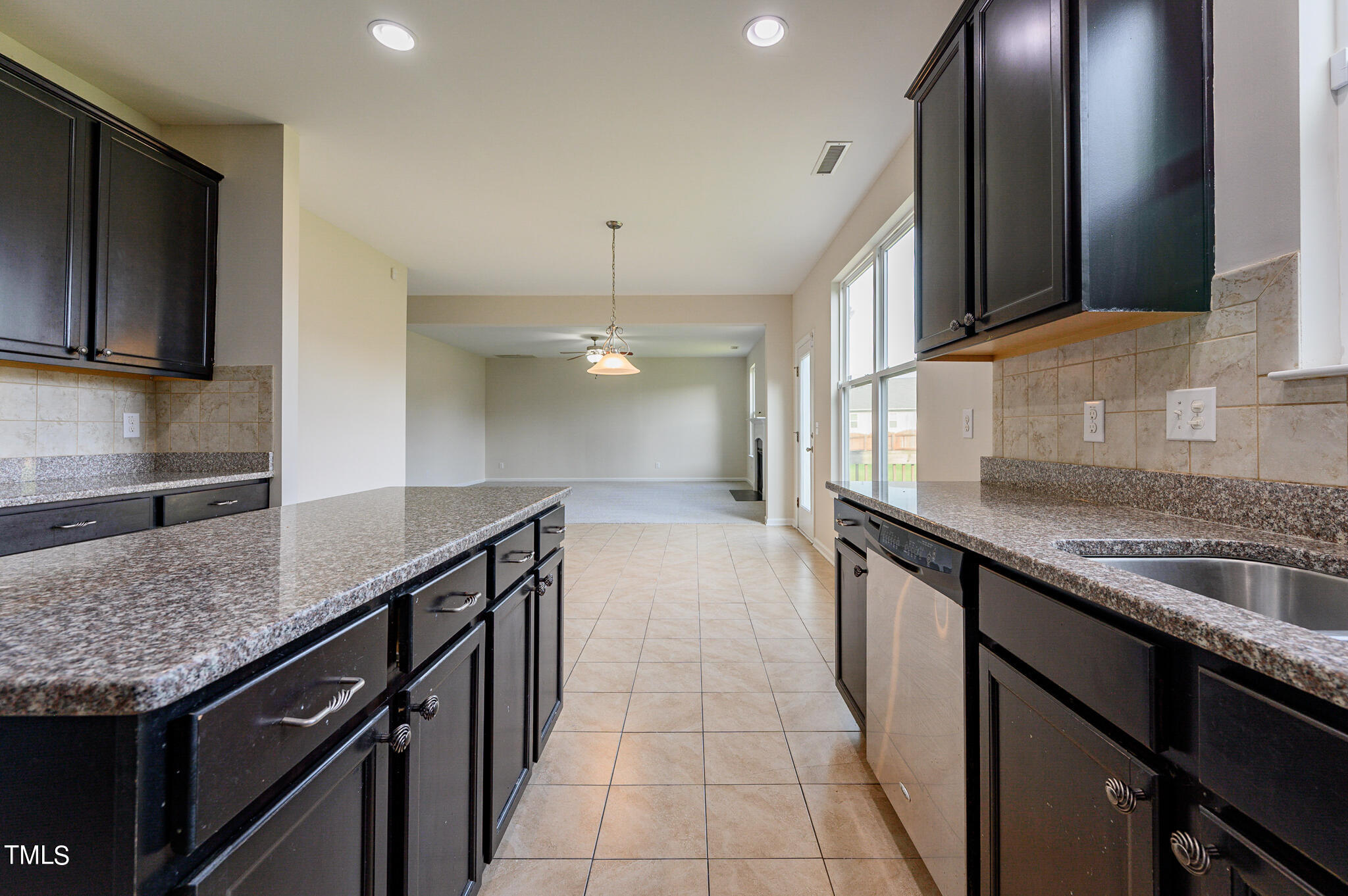 1714 Willowcrest Road Durham, NC 27703 - Photo 13 of 49 listing_12