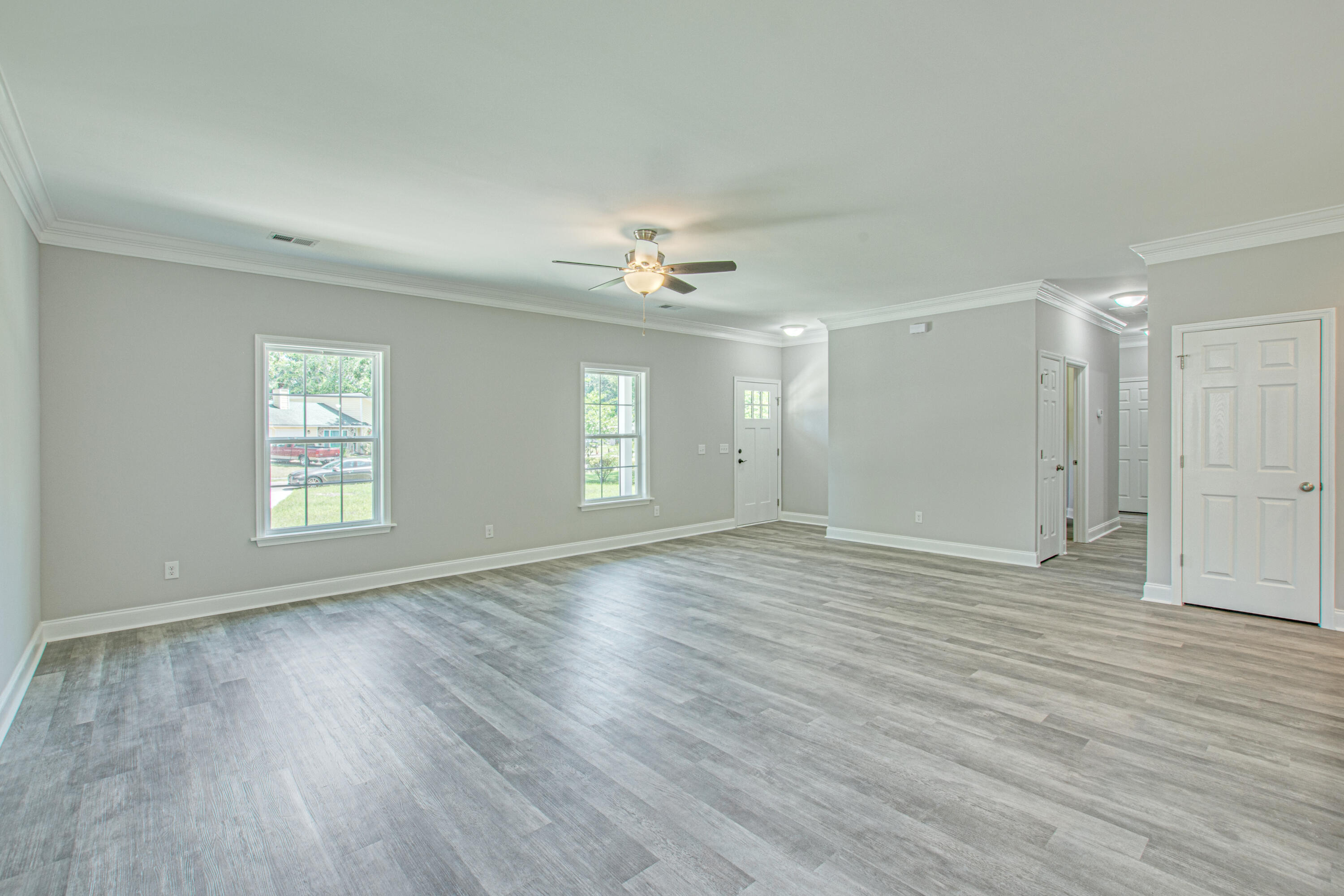 259 South Railroad Avenue Ridgeville, SC 29472 - Photo 16 of 35 Reeves Plan Living Room 3