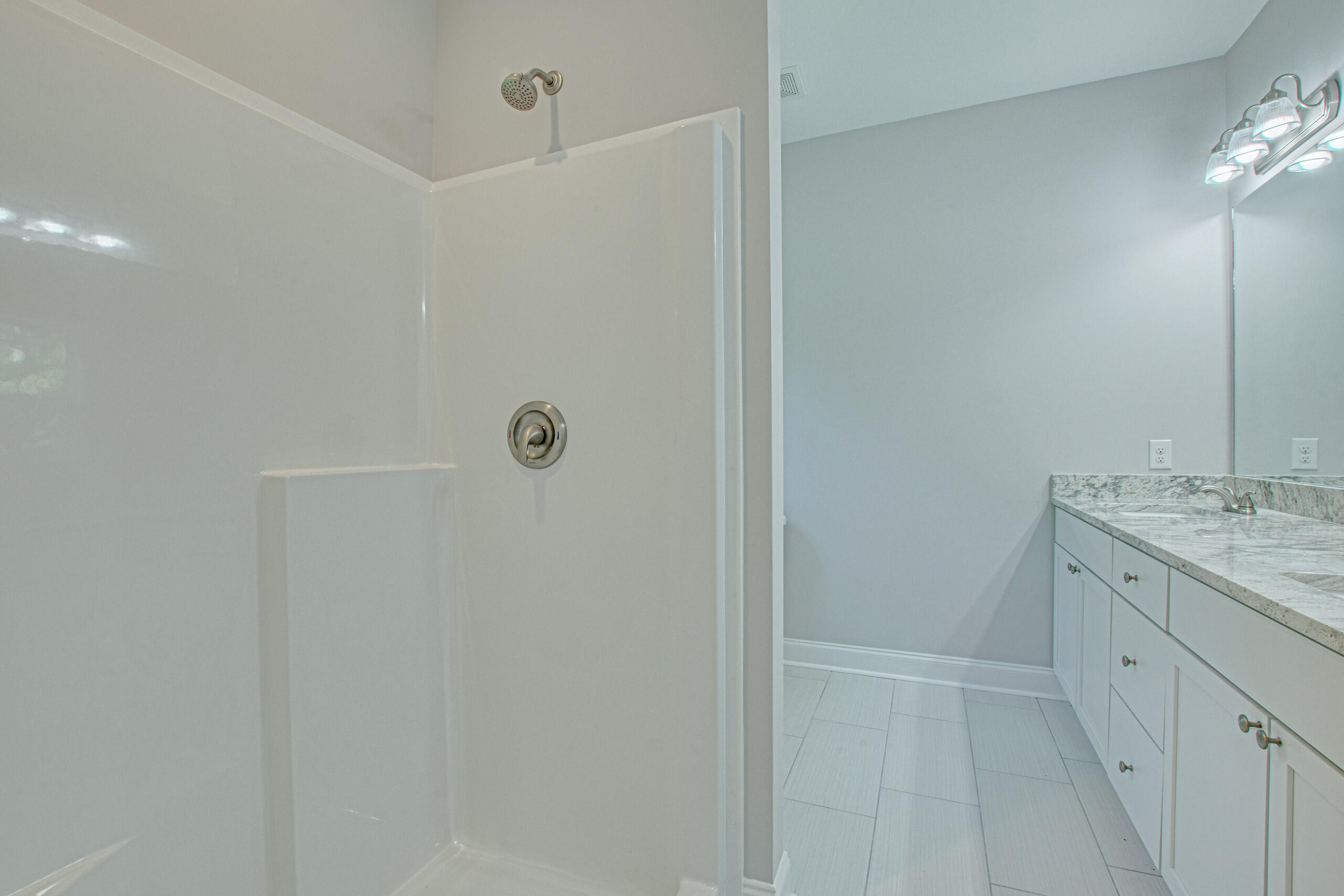 259 South Railroad Avenue Ridgeville, SC 29472 - Photo 24 of 35 Reeves Plan Master Bath