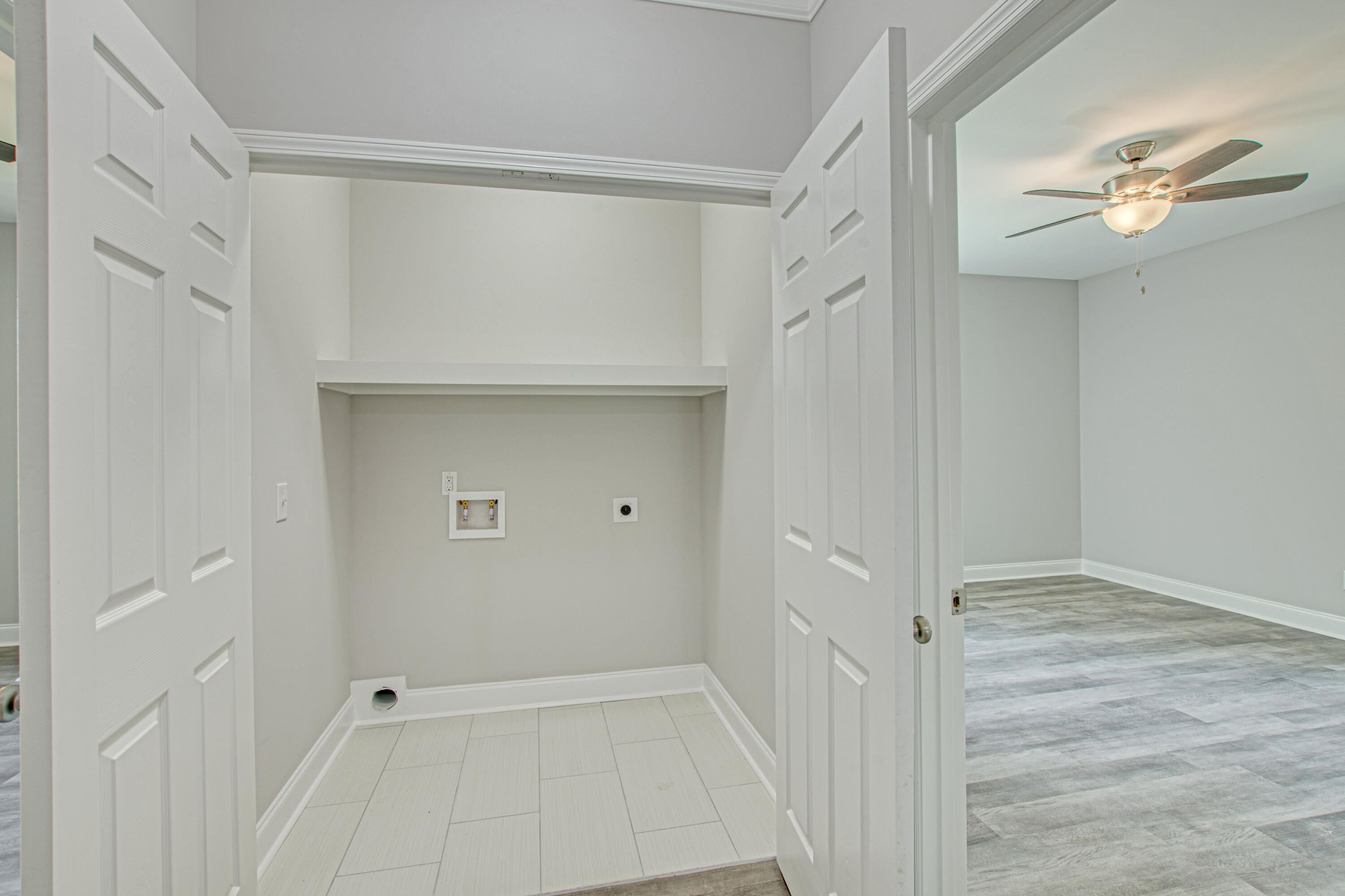 259 South Railroad Avenue Ridgeville, SC 29472 - Photo 34 of 35 Reeves Plan Laundry Room