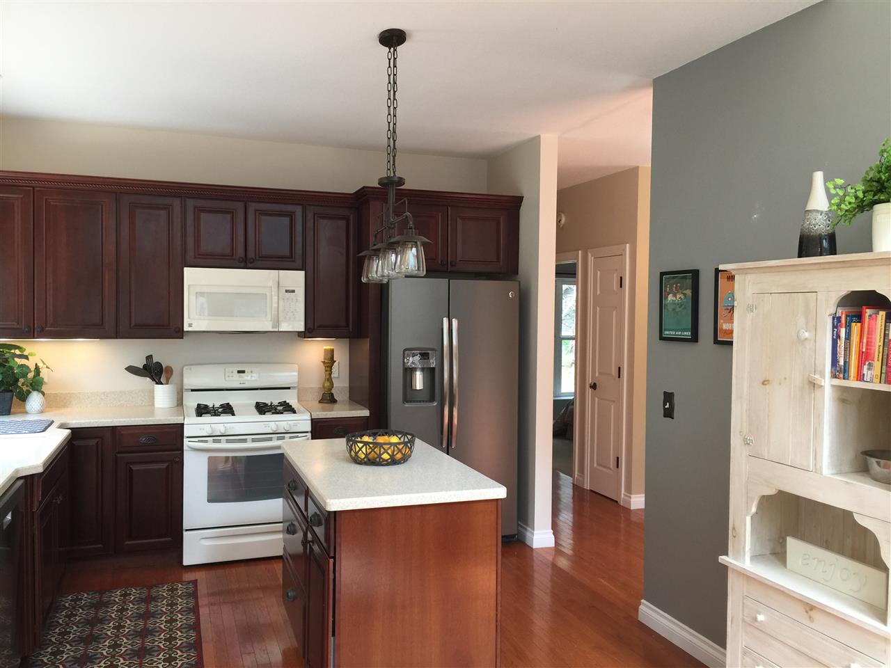 1084 Fisher Road Traverse City, MI 49685 - Photo 6 of 27 1832598-5.JPG