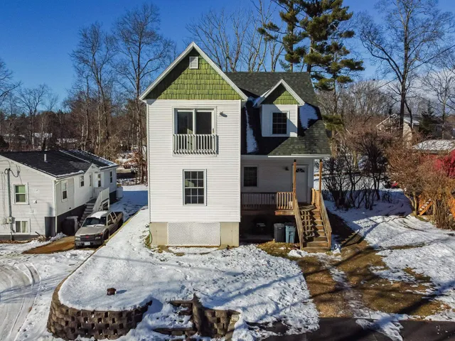 $599,900 | 17 Trues Parkway, Sandown, NH 03873