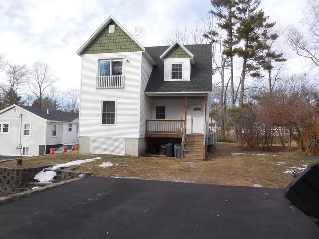 $579,900 | 17 Trues Parkway, Sandown, NH 03873