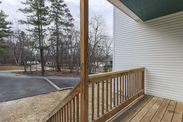 $579,900 | 17 Trues Parkway, Sandown, NH 03873